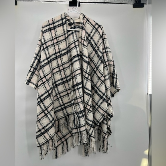 Ivanka Trump plaid shrug poncho one size - Picture 1 of 7